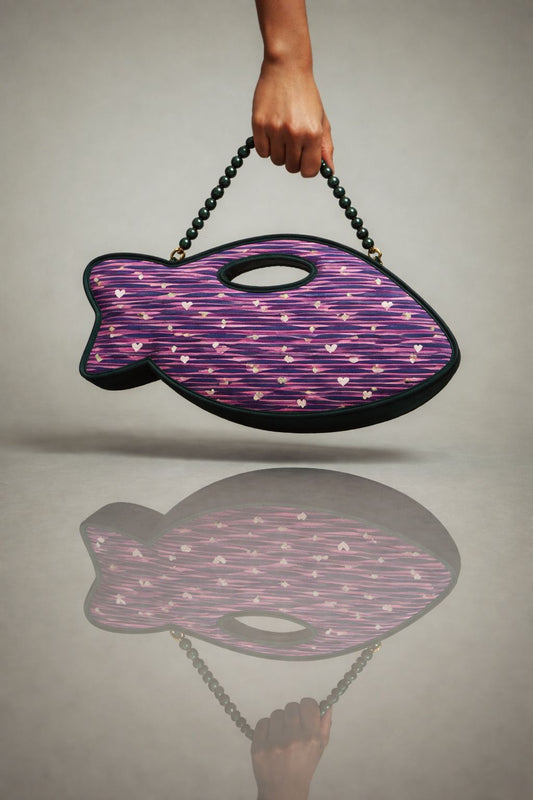 🎁 Lucky Fish Quilted Bag (100% off)